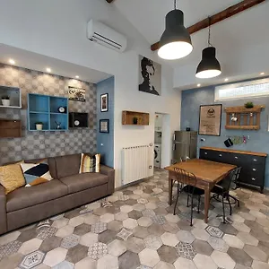 veracini-apartment.it-tuscanyhotel.com/